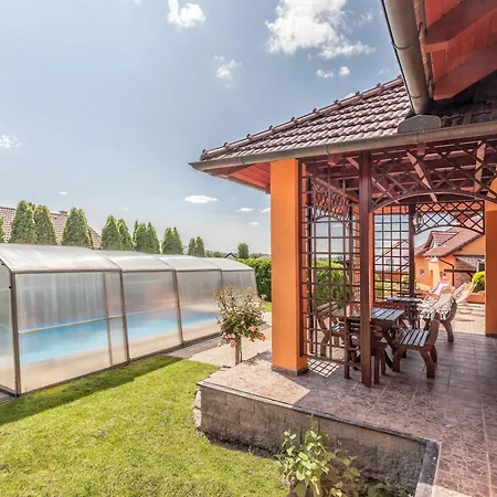 Na Vinarske Stezce * Starovicky