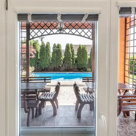 Holiday home Na Vinarske Stezce Starovicky