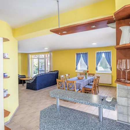 Holiday home Na Vinarske Stezce