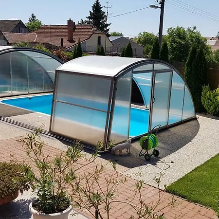 Vakantiehuis Na Vinarske Stezce *